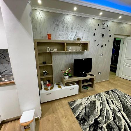 Durres Rebi Apartment Exteriör bild